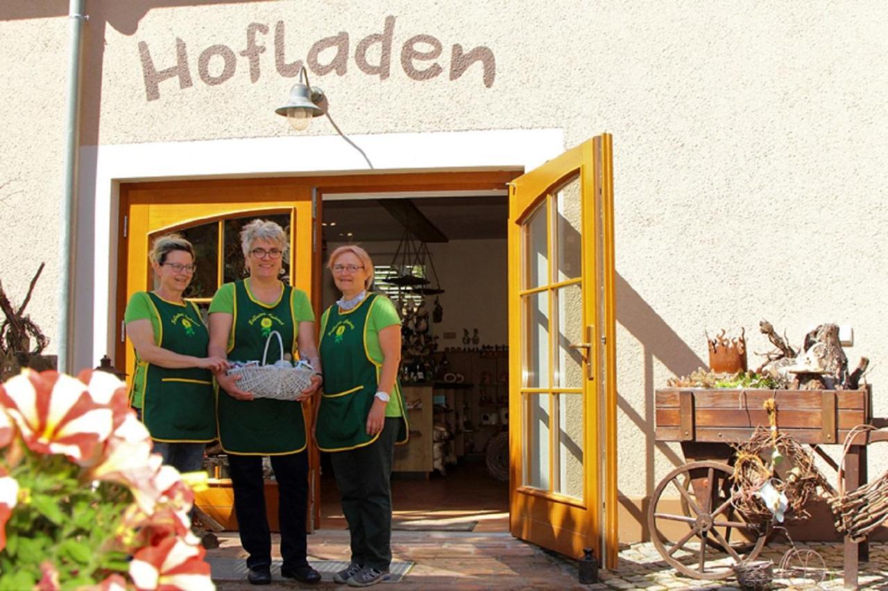 Bauernhof Ladusch Lägenhet Mucka Exteriör bild